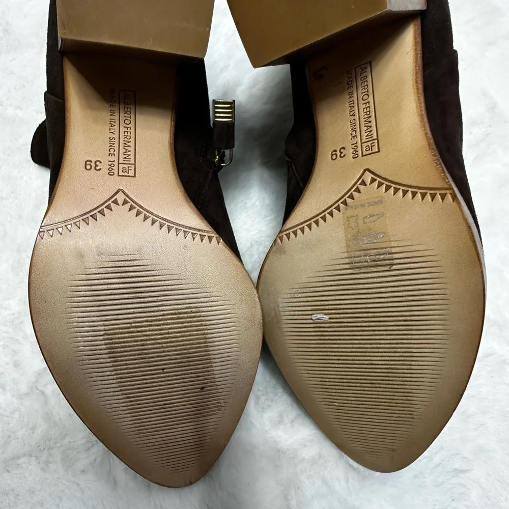 Alberto Fermani Rich suede Brown Ankle Booties - Picture 13 of 14